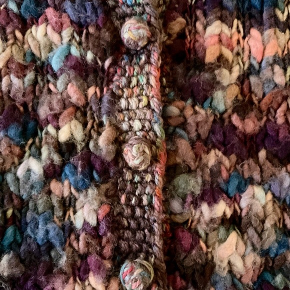 Cozy Multicolor Knit Cardigan - Picture 2 of 7